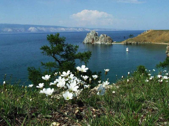 13 сентября — День озера Байкал